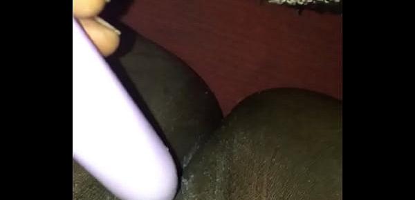  Black pussy cums on vibrator